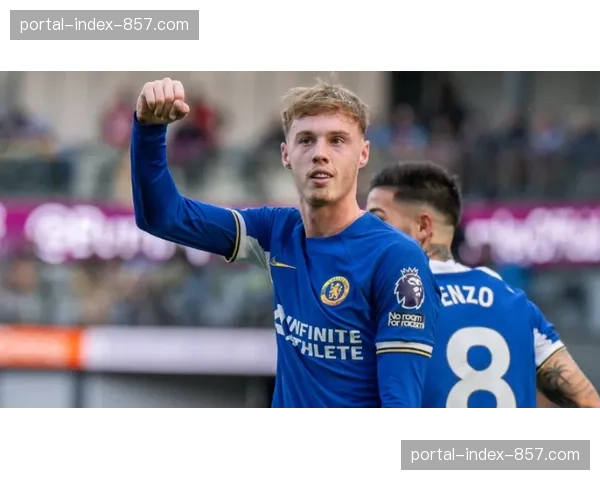 “水晶宫0-0闷平卢顿，两队门将均有神扑，各取一分”