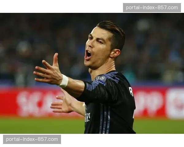 实时：比赛第78分钟，尼斯球员阿塔尔被红牌罚下