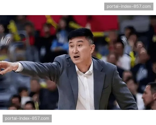 杜锋总结赛季：队伍人员不齐加伤病困扰，经历不少波折